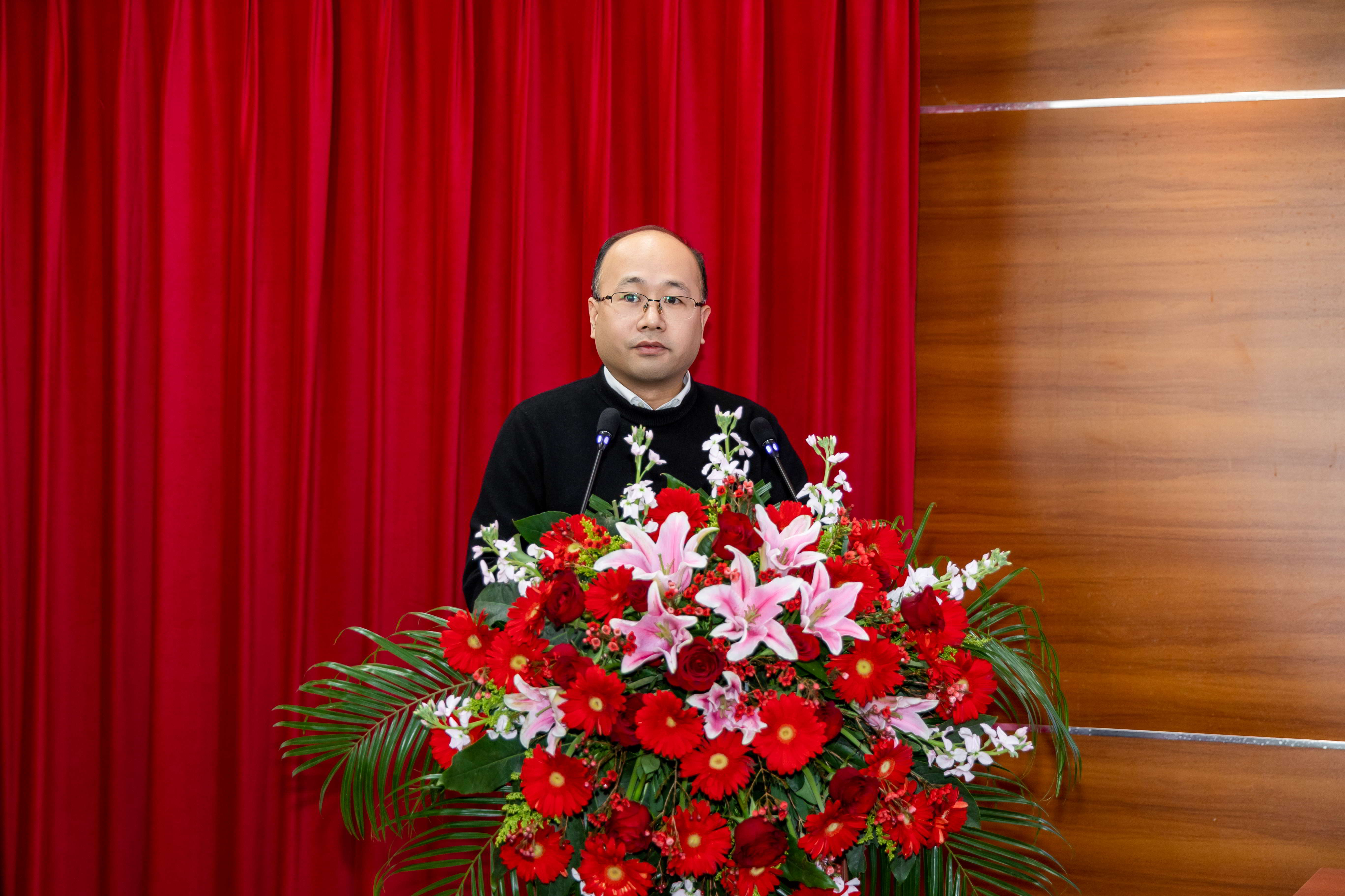 董事长张衡讲话